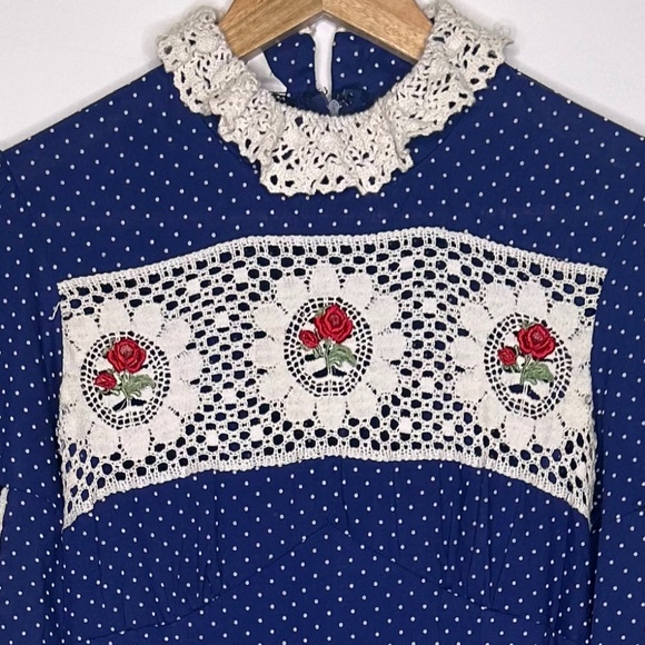 Vintage 70's JC Penny polk-a-dot dress - Picture 4 of 4